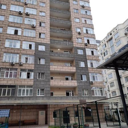 Diplomat Apartments بيشكيك المظهر الخارجي الصورة
