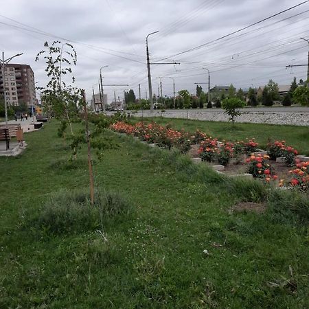 Diplomat Apartments بيشكيك المظهر الخارجي الصورة
