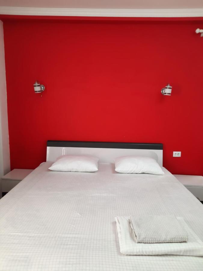 Diplomat Apartments بيشكيك المظهر الخارجي الصورة