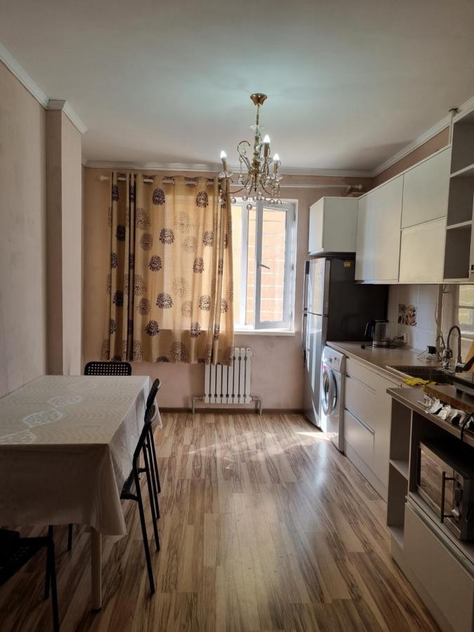 Diplomat Apartments بيشكيك المظهر الخارجي الصورة